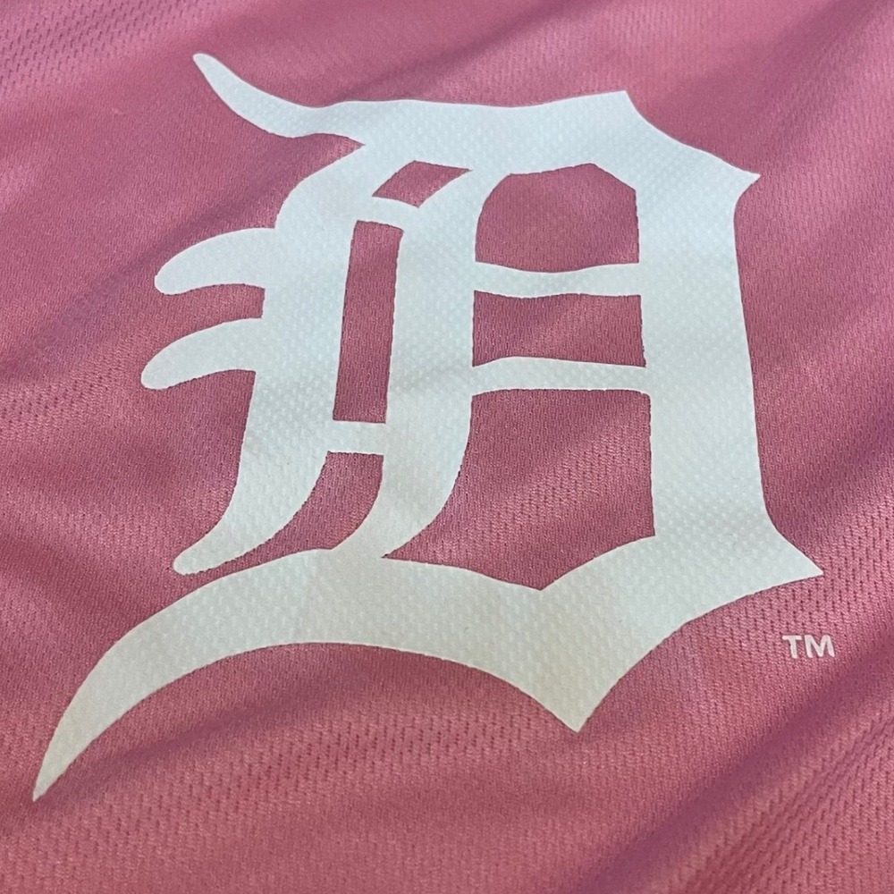 Detroit Tigers Baseball Jersey Large Pink Breast Cancer Awareness Ribbon Mesh L - Picture 5 of 10